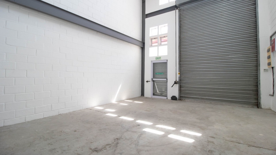 To Let Commercial Property for Rent in Woodstock Western Cape